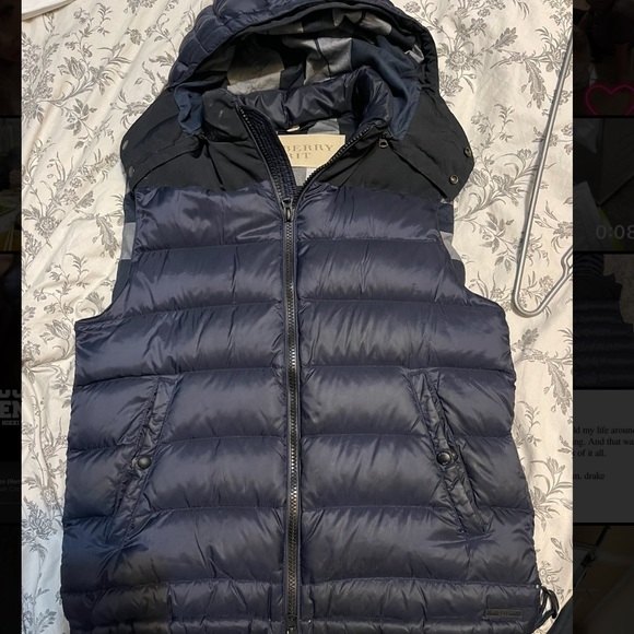 Burberry Mens vest size large! Great condition just doesn’t fit anymore! - Picture 3 of 3